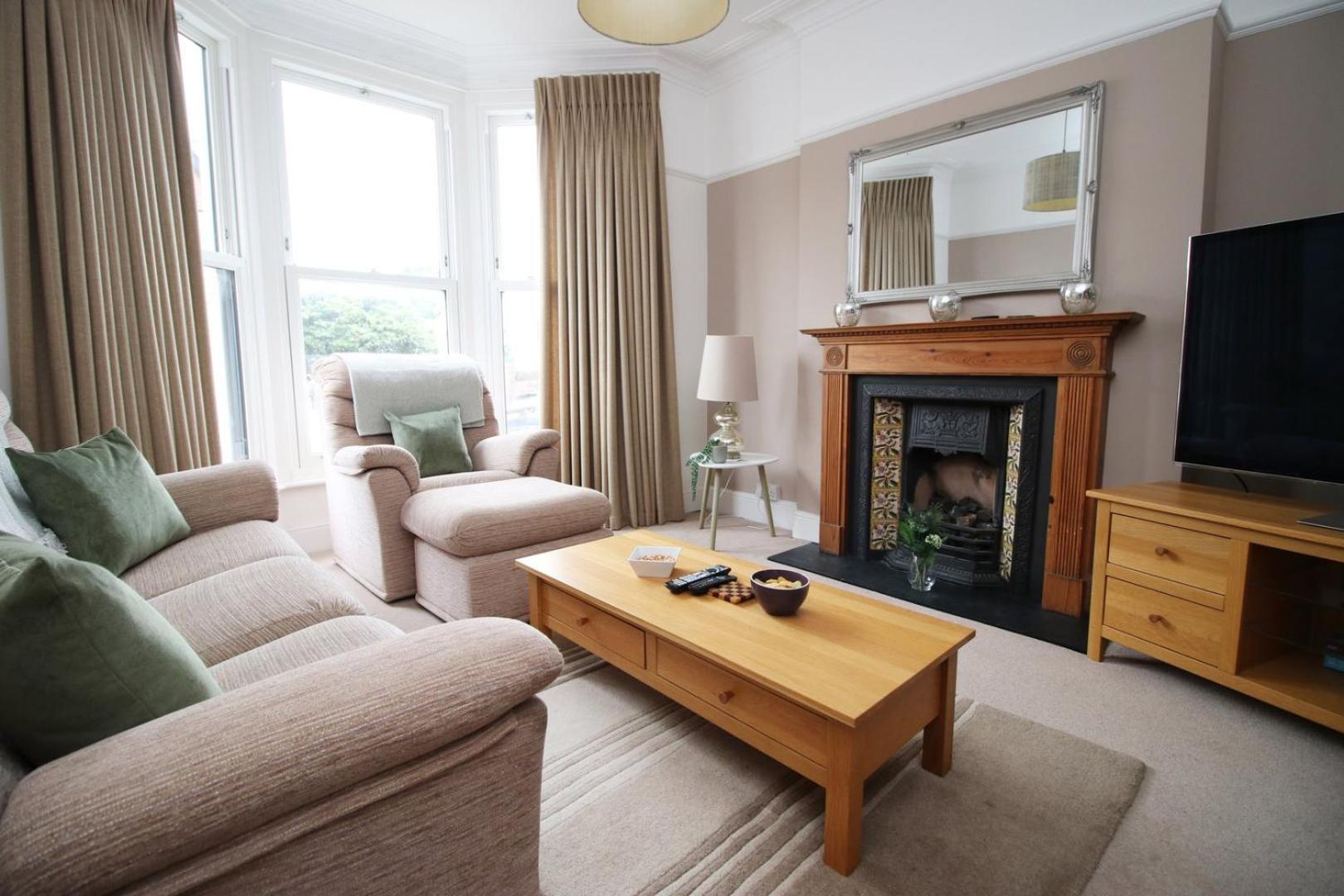 Quiet And Spacious 3 Bedroom Cardiff Extérieur photo