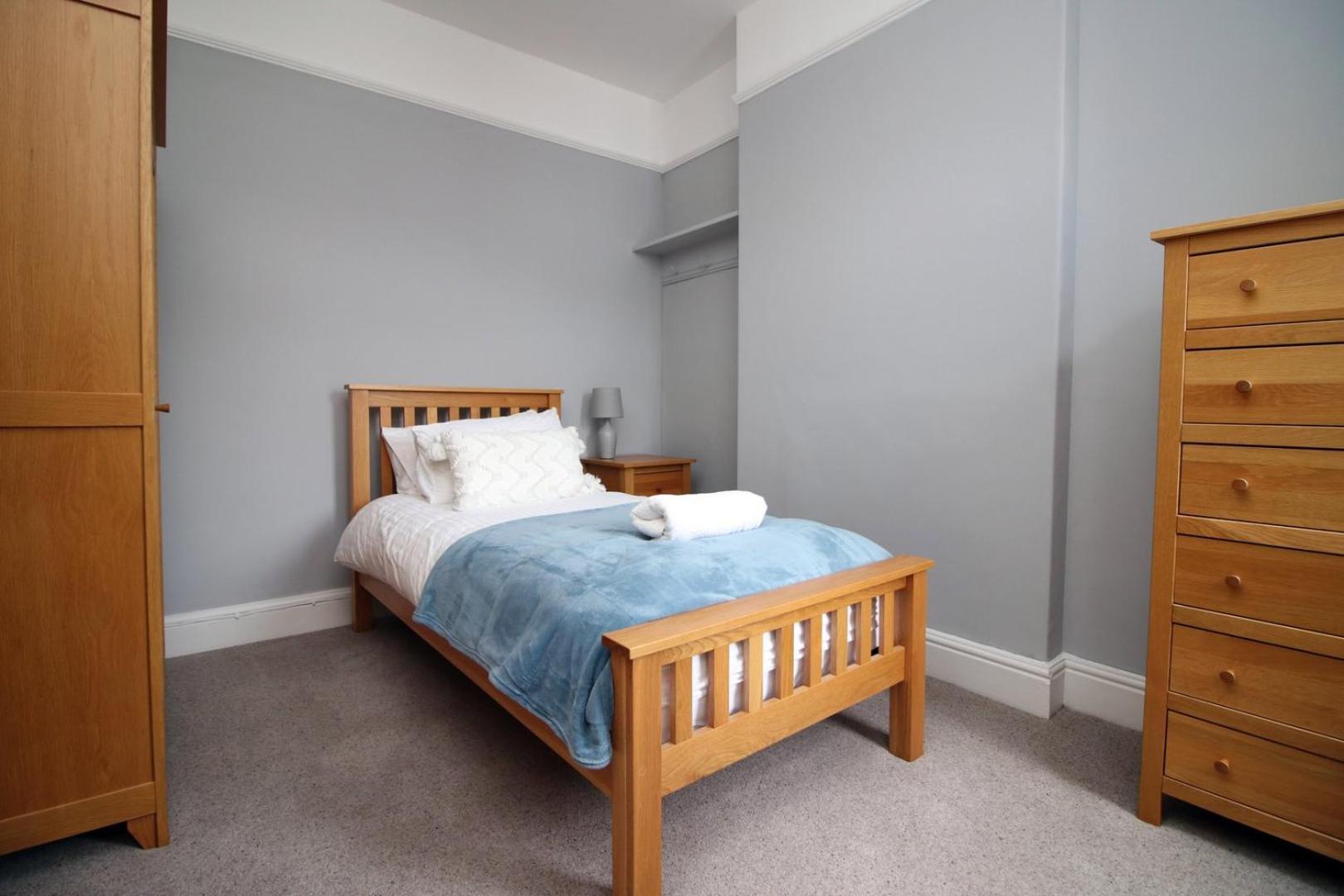 Quiet And Spacious 3 Bedroom Cardiff Extérieur photo